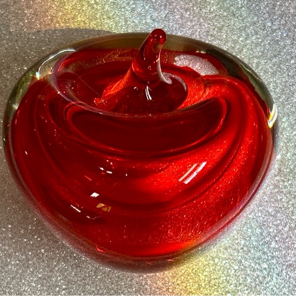 Vintage Blenko Hand Blown Art Glass 
Ruby Red Apple Paperweight - Picture 4 of 6
